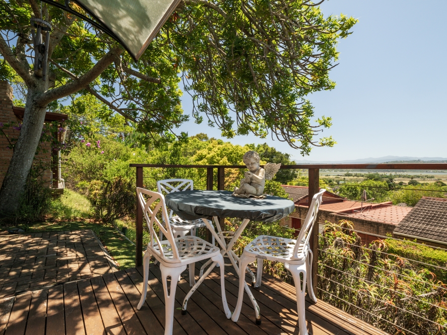 3 Bedroom Property for Sale in Brenton On Lake Western Cape